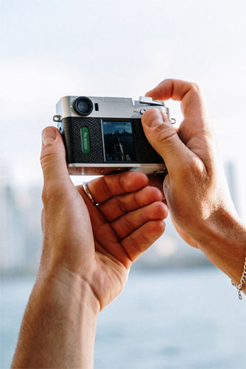 富士X half便携相机发布!向半格胶片机致敬,显影功能情怀满满