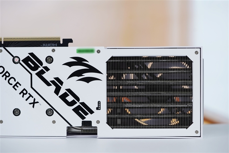 影驰GeForce RTX 5080圣刃OC显卡评测:小尺寸高性能 高端玩家完美之选