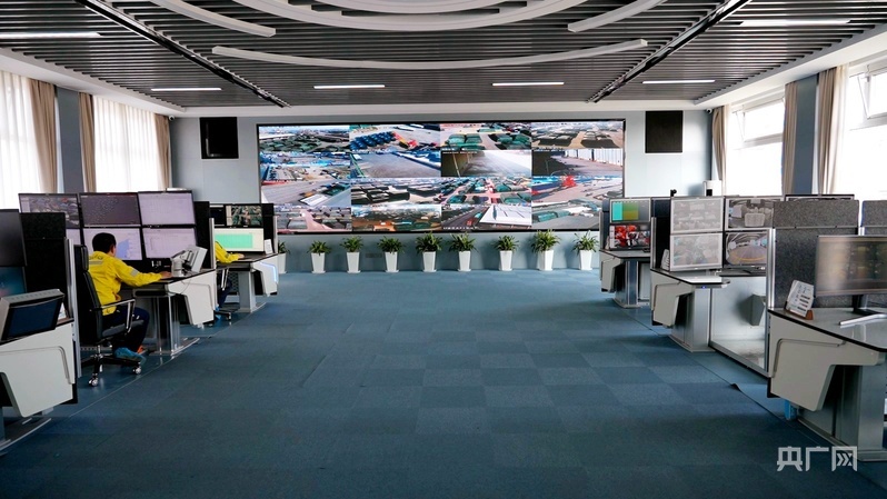 纸浆码头的数智中心（央广网记者 唐磊 摄）