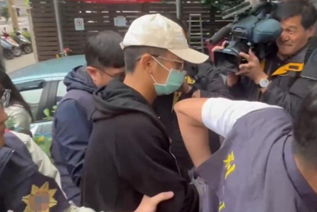 王大陆涉教唆打人案，其中一名涉案男子为现役军人。图源：台湾联合新闻网