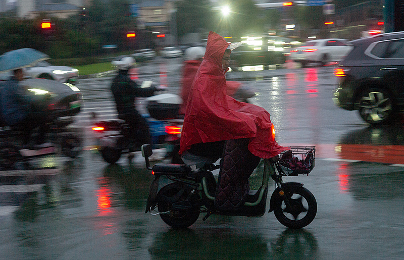 电动自行车新国标将全面落地 买车该注意什么？旧车怎么办？