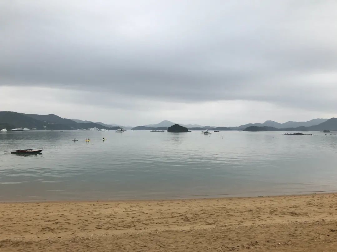 香港西贡郊区海湾