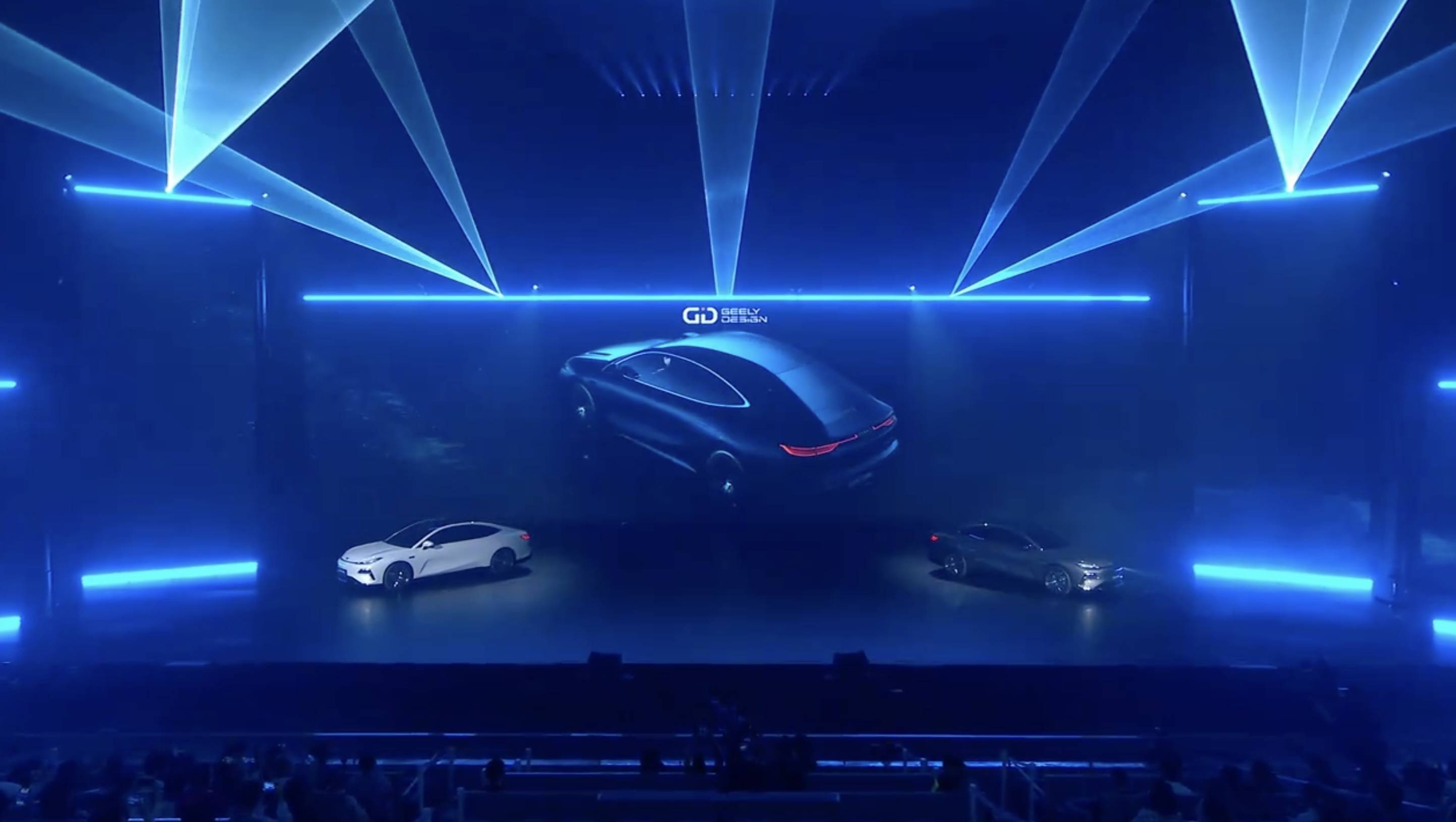 比汉 DM-i 便宜 5 万!吉利银河星耀 8 上市,11.58 万元起