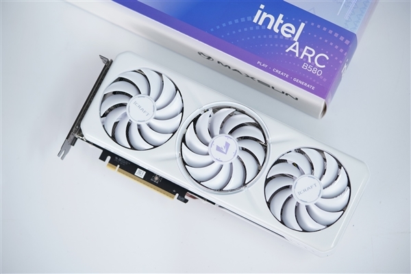 Intel的第一次24GB!锐炫Pro B60没跑了