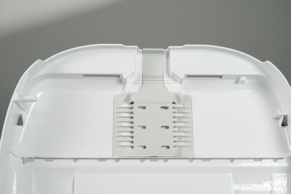 一台顶三台!云鲸逍遥002 AI活水履带洗地机器人让你彻底“躺平”清洁~