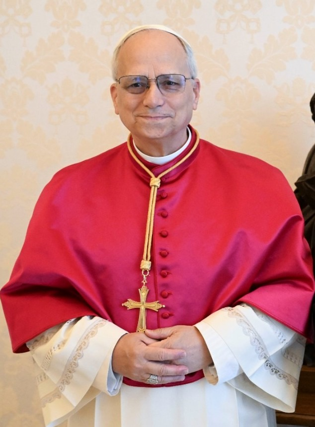 谷歌AI研究员,潜入梵蒂冈游说教皇:AGI将带来末日