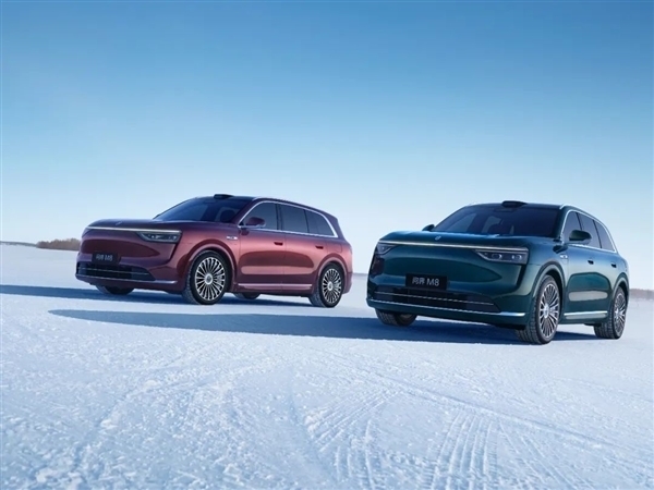 展车到店再催单!全新问界M8三天新增1万小定:已破10万台