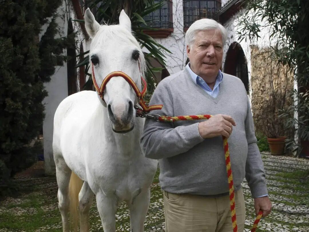 〓 尼古拉斯·普伊奇