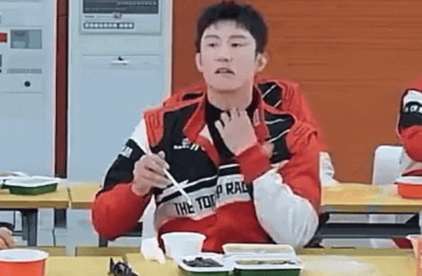 图源：《风驰赛车手》截图