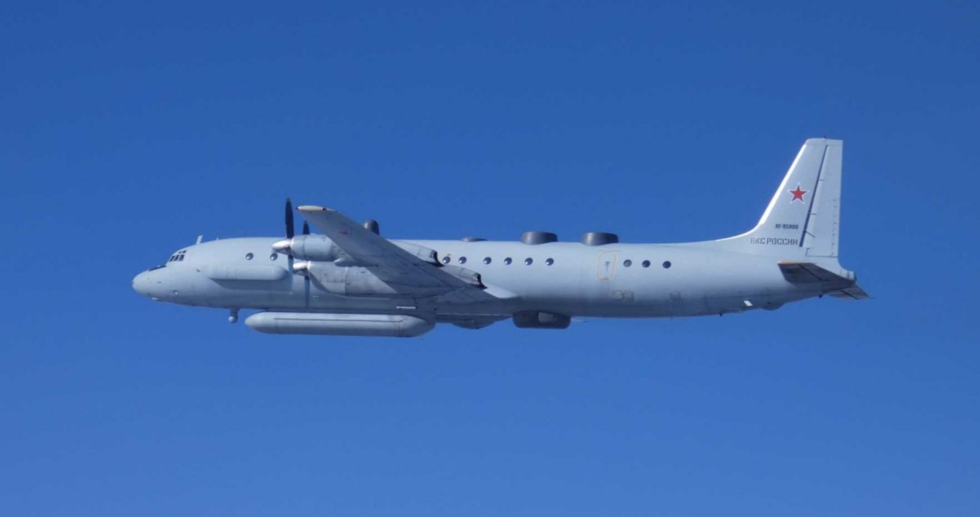 日本防卫省统合幕僚监部在帖文中附上了俄伊尔-20侦察机的图像。图源:日本防卫省统合幕僚监部官方账号