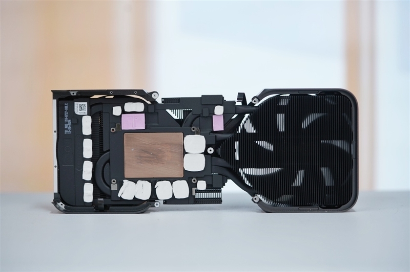 NVIDIA RTX 5070首发评测:DLSS 4提升超4倍!4K游戏不再是高端玩家专属