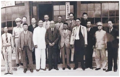把握历史大势 共创美好未来(观沧海)——写在台湾光复八十周年之际