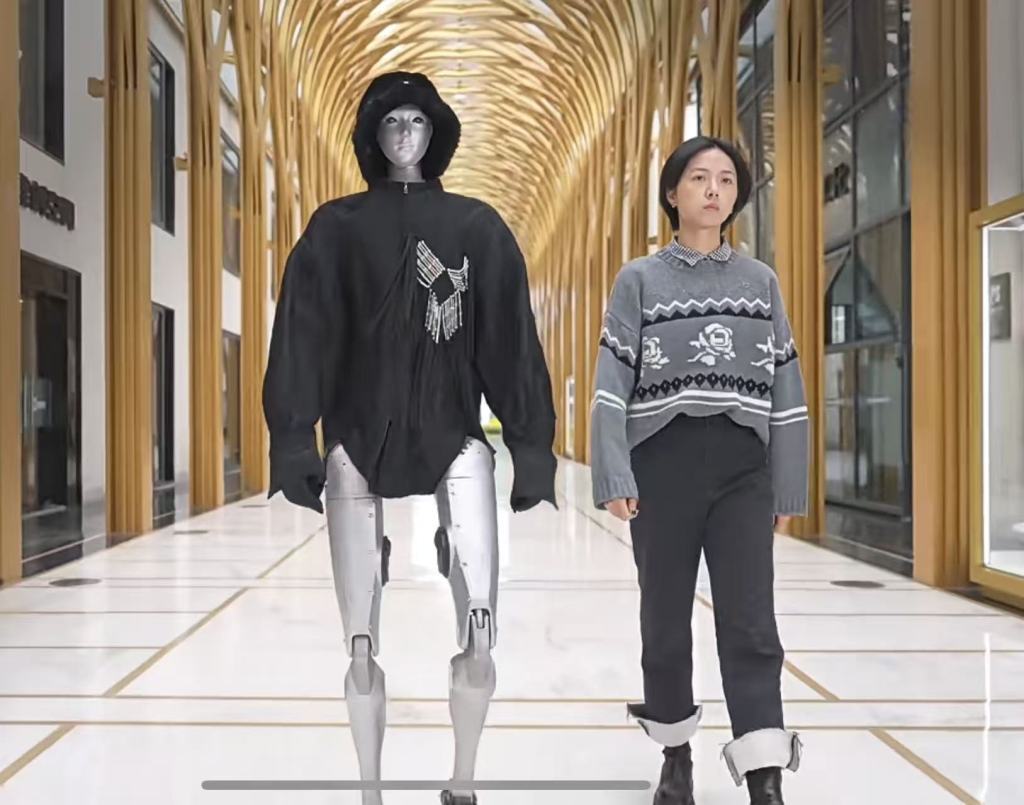 宇树机器人首次有了仿生人脸。来源:官方视频截图