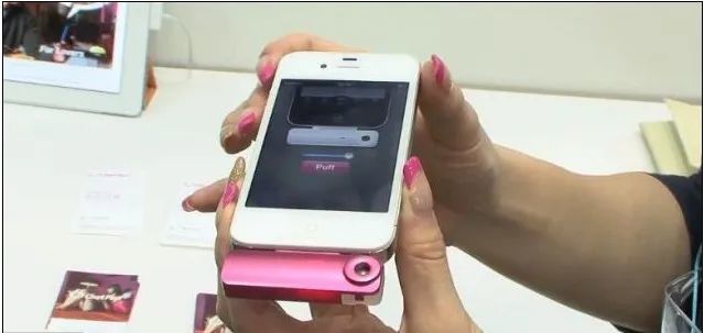 刚发布的这台国产手机,提前预定年度最香