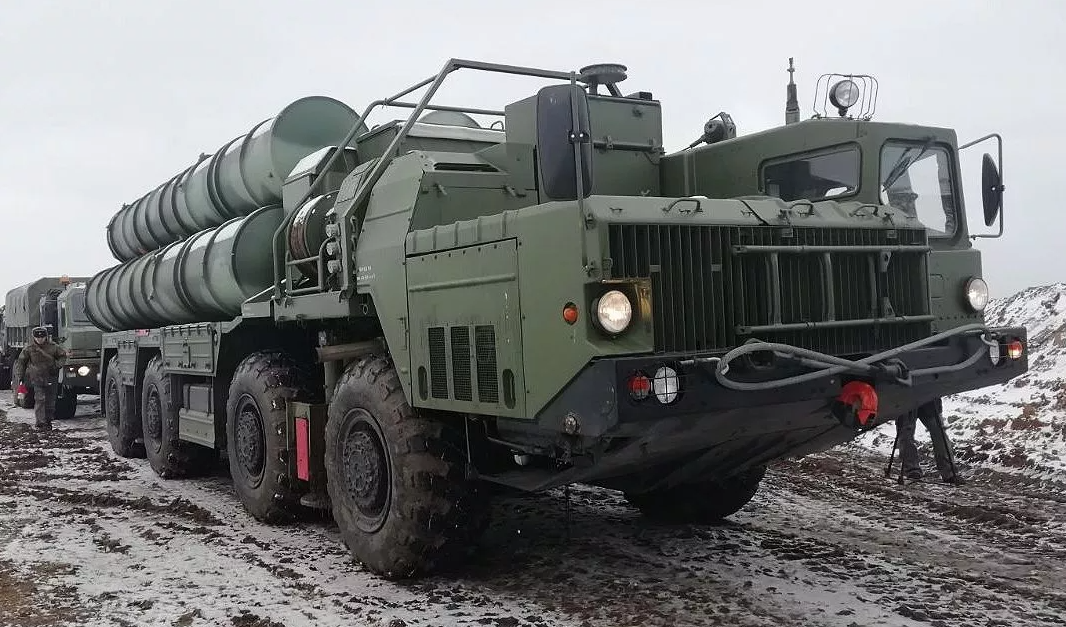 △俄羅斯S-400防空導彈系統(tǒng)(資料圖)