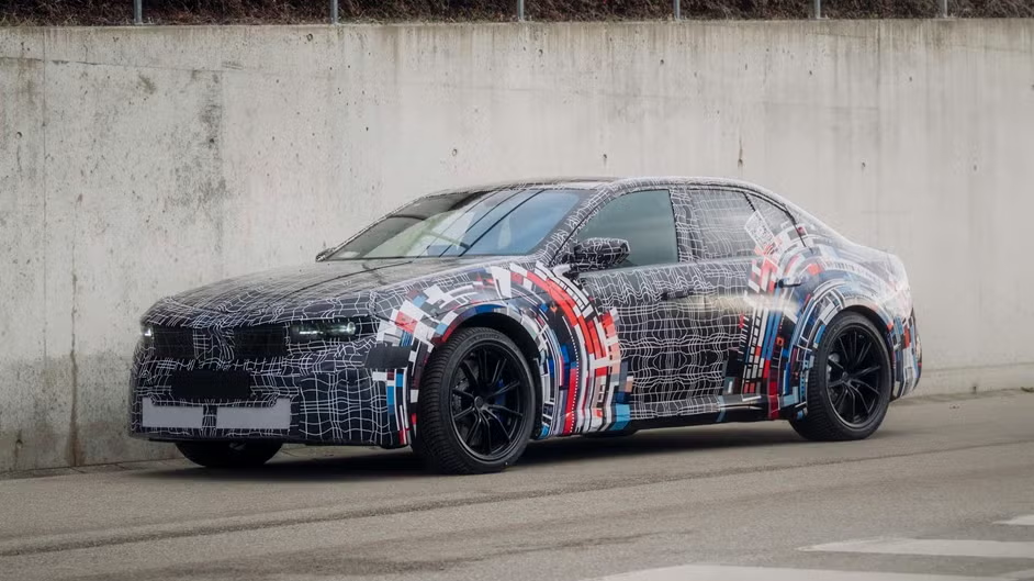 更运动的 3 系,更锐利的 X5 和重塑的 1 系,新世代的宝马依旧想让你开起来