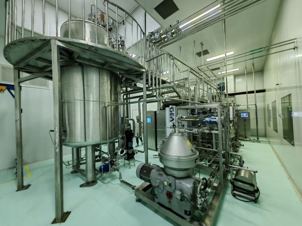 这是天津小薇生物科技有限公司的发酵车间。新华社记者 徐思钰 摄