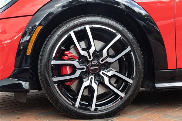 2025款MINI JCW敞篷版