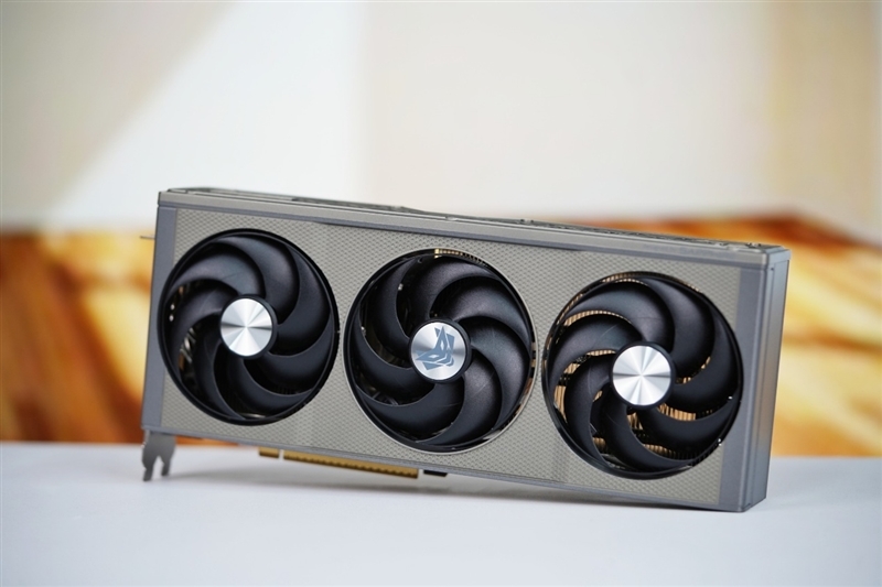 游戏性能提升显著 价格优势高达15%!RX 9060 XT 16GB vs RTX 5060 Ti对比评测