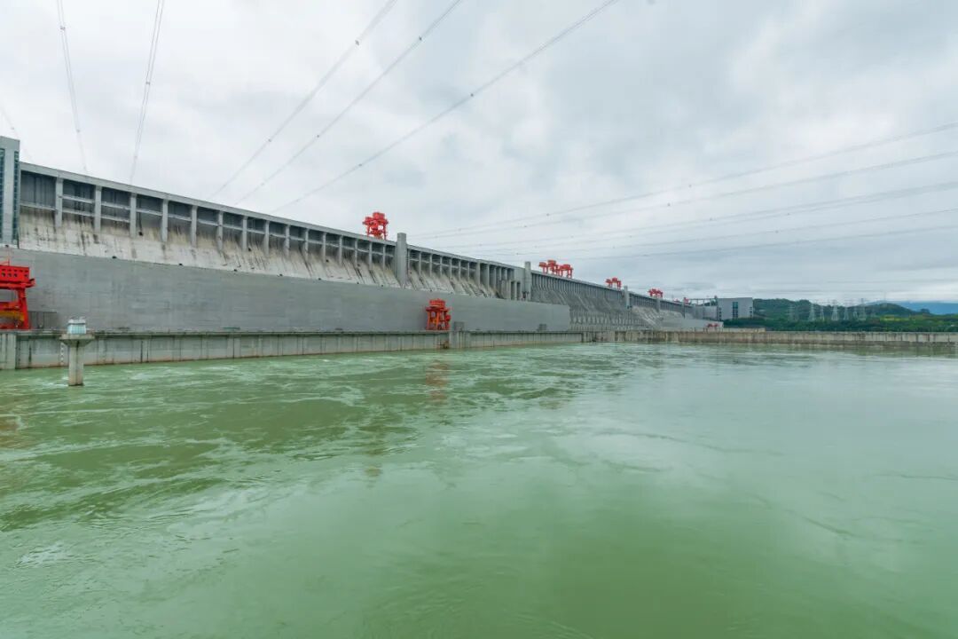 ▲ 應對此次洪峰三峽工程逐步加大水庫出庫流量