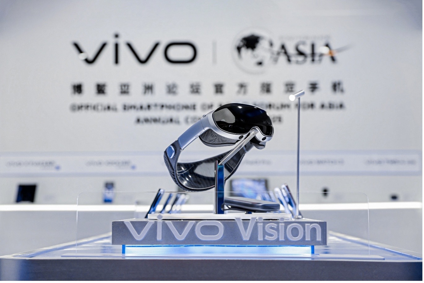vivo Vision已在内测,但苹果MR头显却要凉透了