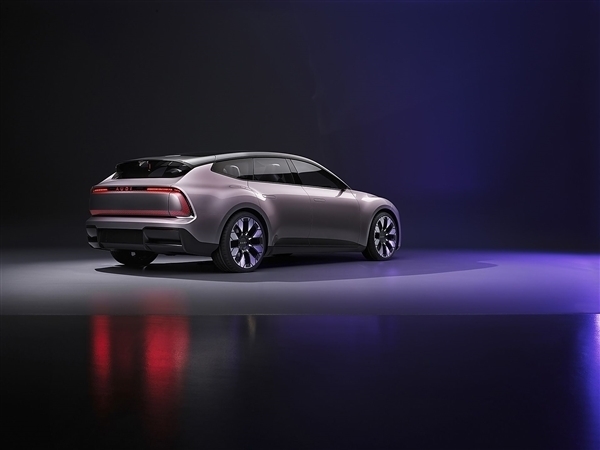 上汽奥迪联合打造!AUDI首款量产车E5 Sportback全球首发