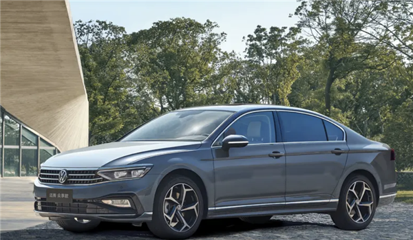 一口价14.98万元!一汽大众迈腾众享款280TSI豪华型上市