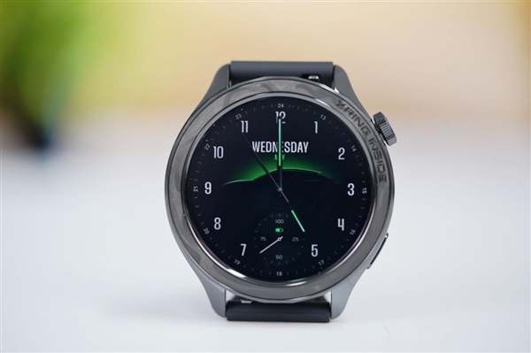 内置玄戒T1芯片!小米手表S4 eSIM 15周年纪念版图赏