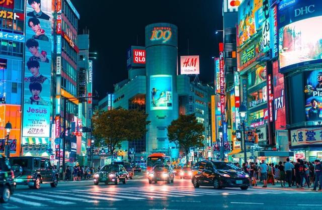 日本经济,陷入危机
