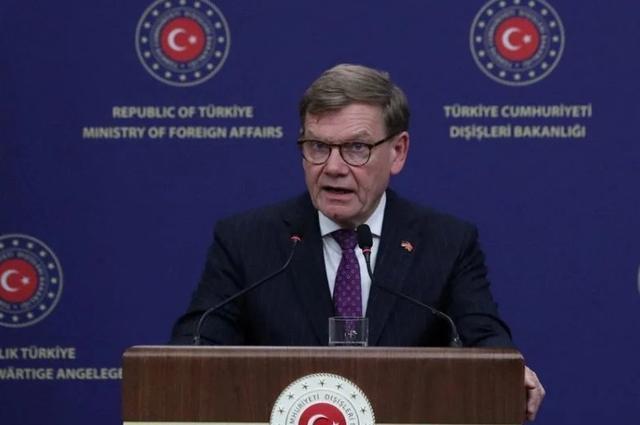 事实上,瓦德富尔上任这几个月,其言论已经多次引发争议