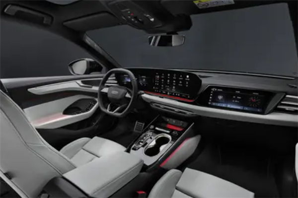 海外售价45万起!全新奥迪A6七月上市:国产后能否跌破40万大关