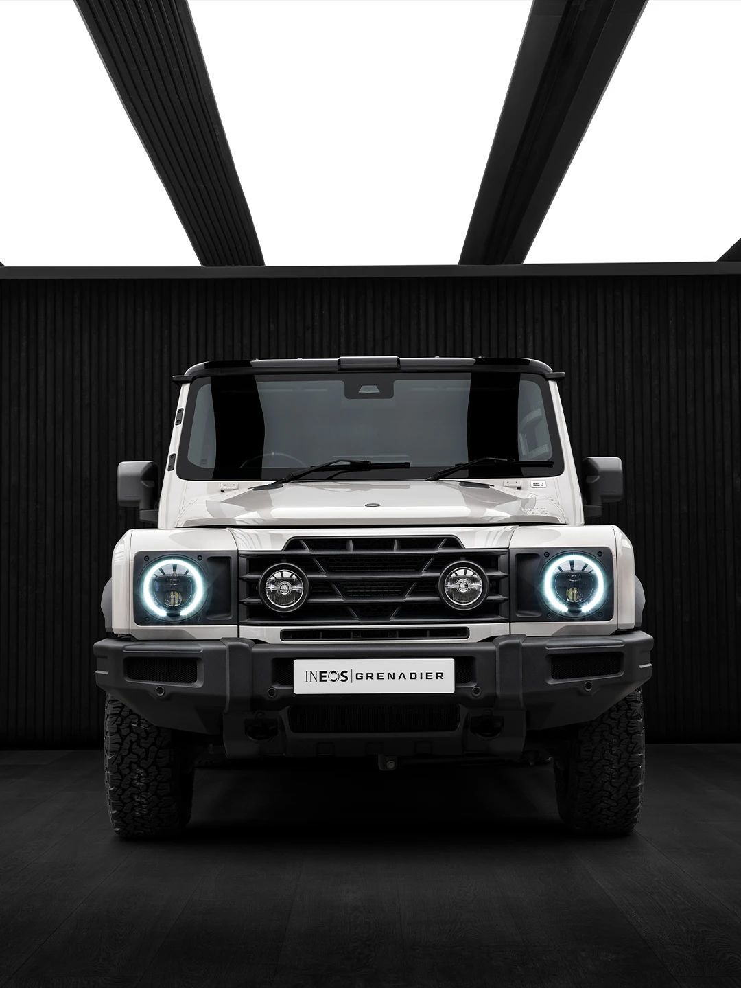 经典“路虎卫士”复活！80万人民币起售_凤凰网