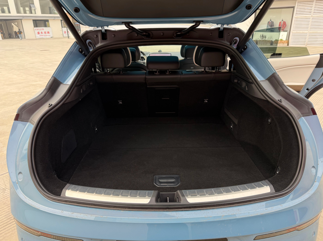 19.99万的007GT,极氪今晚诚意到位了