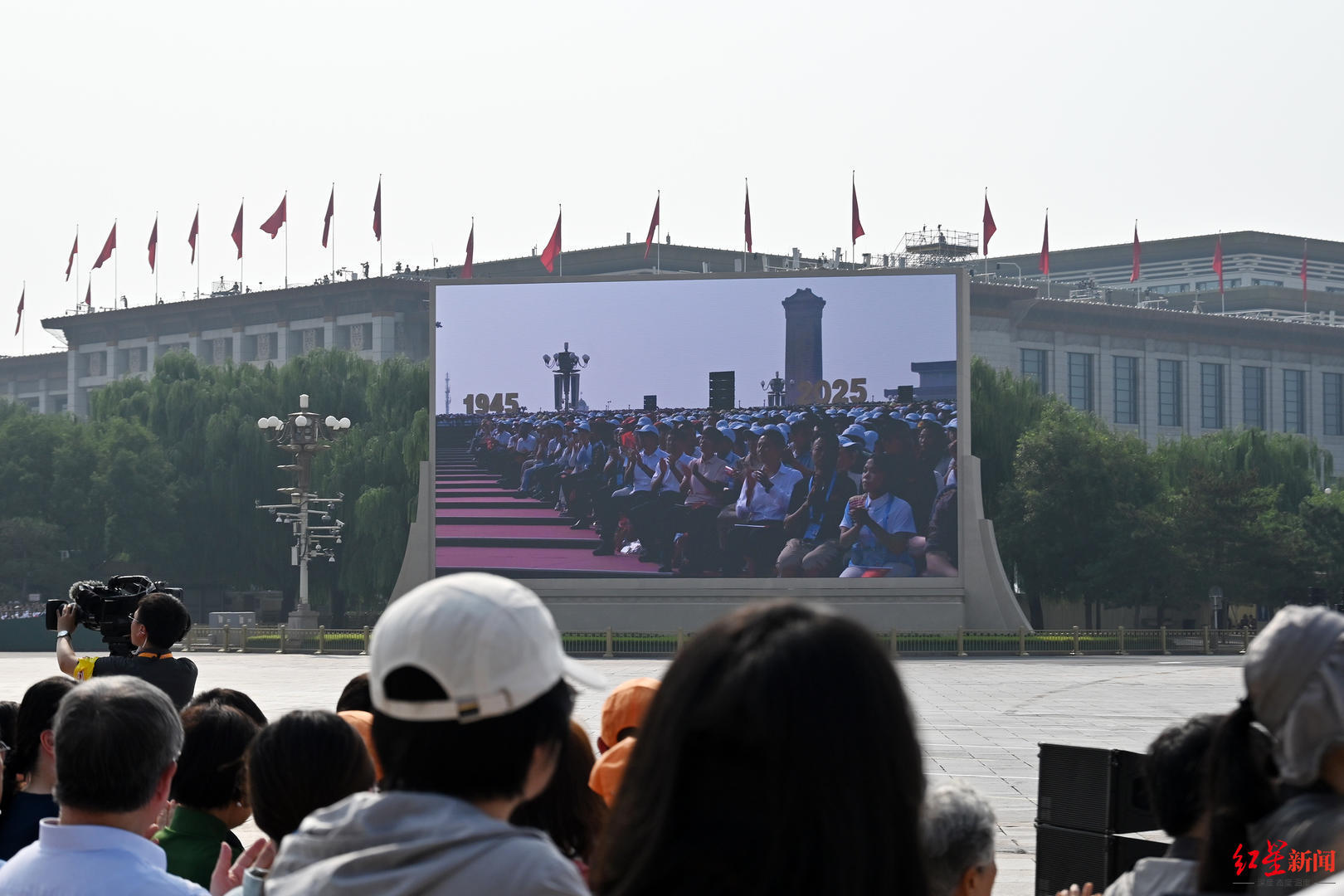 ▲现场大屏 红星新闻记者 张炎良摄