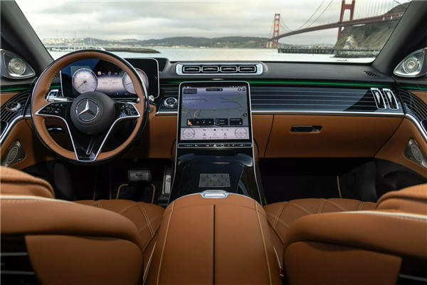 621马力V12大心脏!顶级奢享迈巴赫S680限量版亮相