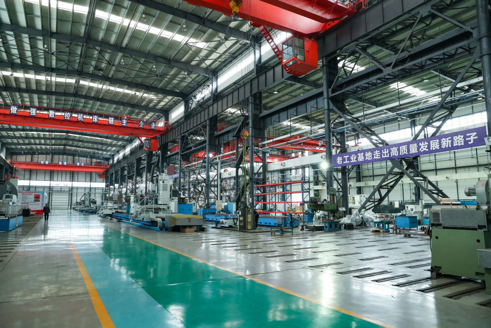 甘肃星火智能数控机床有限公司新厂区的一处生产车间。新华社记者 郎兵兵 摄