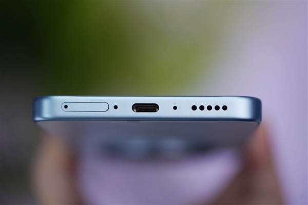 超强霸榜续航第一! vivo Y500评测:无敌的续航王者