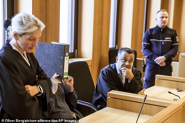 (护士A的身份尚未公布)