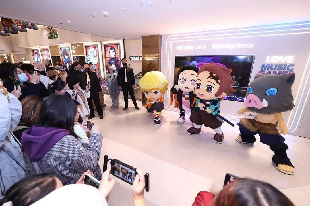 《鬼灭之刃》主角团人偶与观众互动