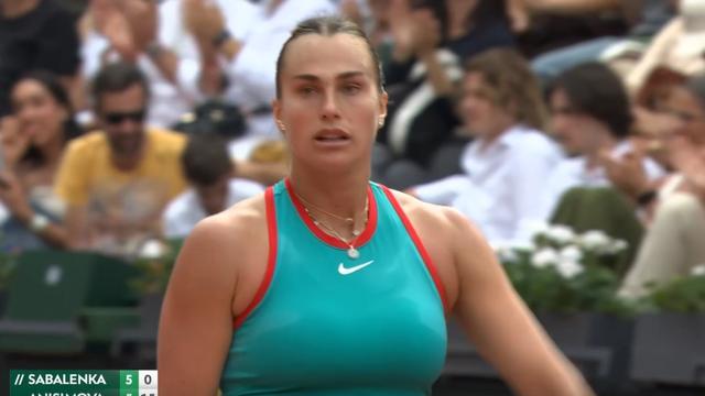 4人进8强 随着萨巴2-0、斯瓦泰克2-1 郑钦文死亡半区:2大苦主全赢