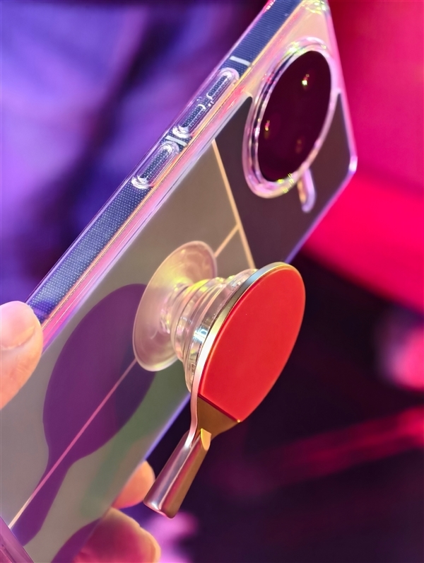 代言人樊振东生日!REDMI K80系列推出乒乓手机壳:售价79元