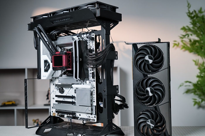 “旗舰”究竟强多少?RTX 5090 D v2对比RTX 5080十款游戏性能横评