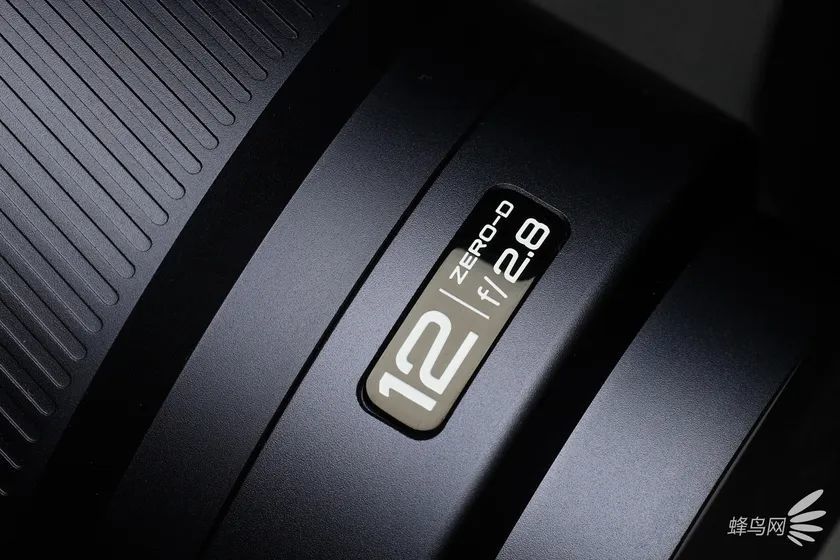 老蛙12mm F2.8评测 轻量化全幅自动对焦头的进化