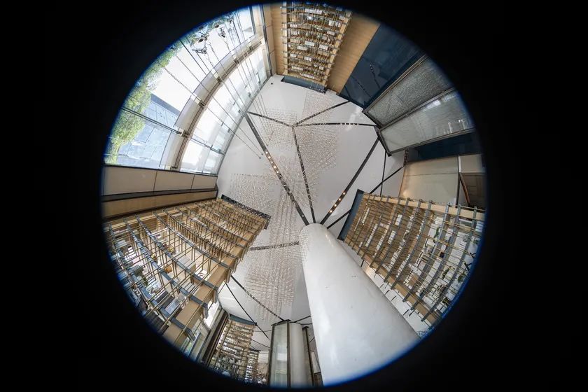 老蛙8-15mm F2.8鱼眼镜头评测 超广角的奇幻之眼