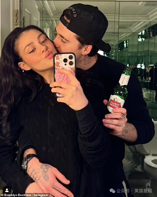贝克汉姆俩儿子闹翻，因二弟热恋大哥前女友？哥哥疑似多次拒同框：有她没我