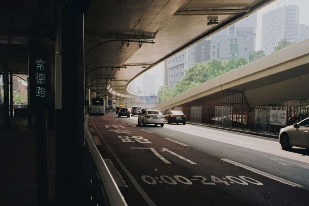 中国造车,边狂奔边思考