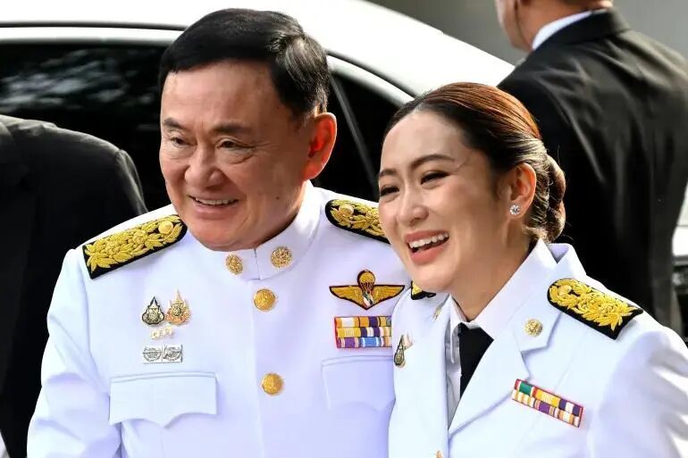 ◆他信与佩通坦均陷入麻烦。
