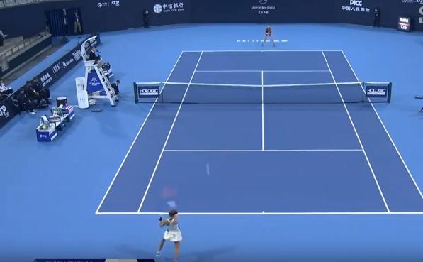 郑钦文将连创六大纪录?今17点法网迎战萨巴伦卡!复仇者来势汹汹