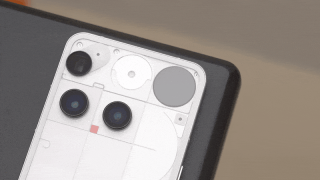 评测|注定小众的 Something:Nothing Phone (3) 为谁而生?