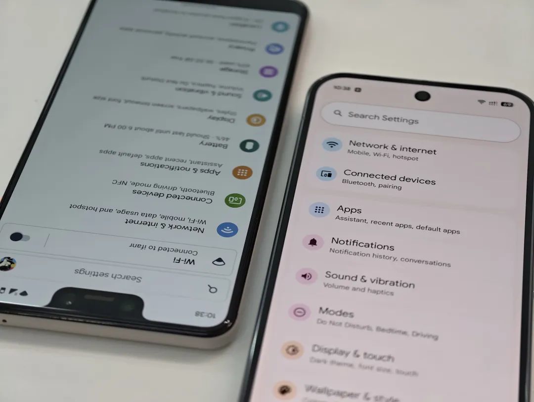 我们第一时间用上了 Android 16:原生系统更好看了,也更像国产系统了